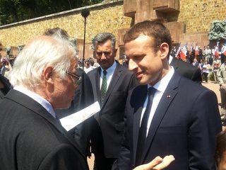 Alfred Gilder rencontre Emmanuel Macron
